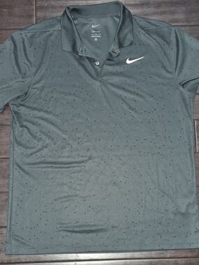 Nike Men's Dri-FIT Polo Black with Subtle Dot Texture Large